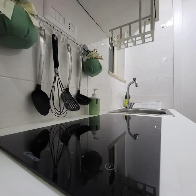 Santa Chiara Attic , 4 Floor No Elevator Apartment Naples
